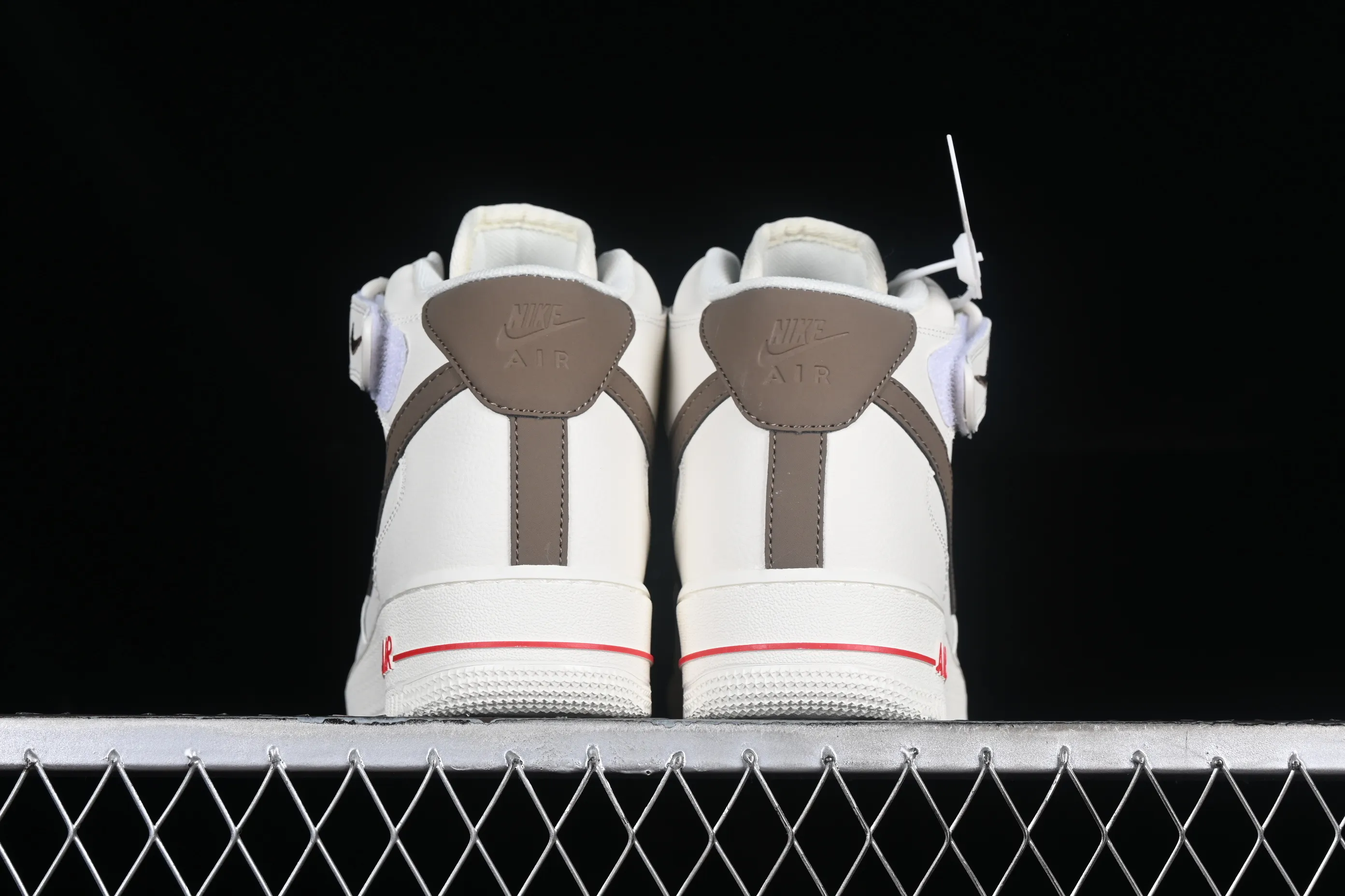 All categories Nk Air Force 1 Air Force series Nk Air Force 1 Mid Air Force mid-top Nk Air Force 1'07 Low Air Force One low-top casual sneakers 808123-996